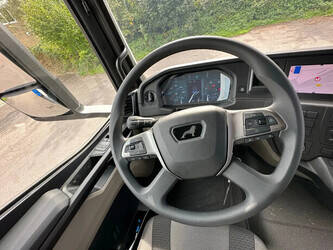 2025-man-tgs-33-440-1433171-46045344