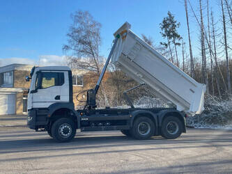 2025-man-tgs-33-440-1433175-46045389