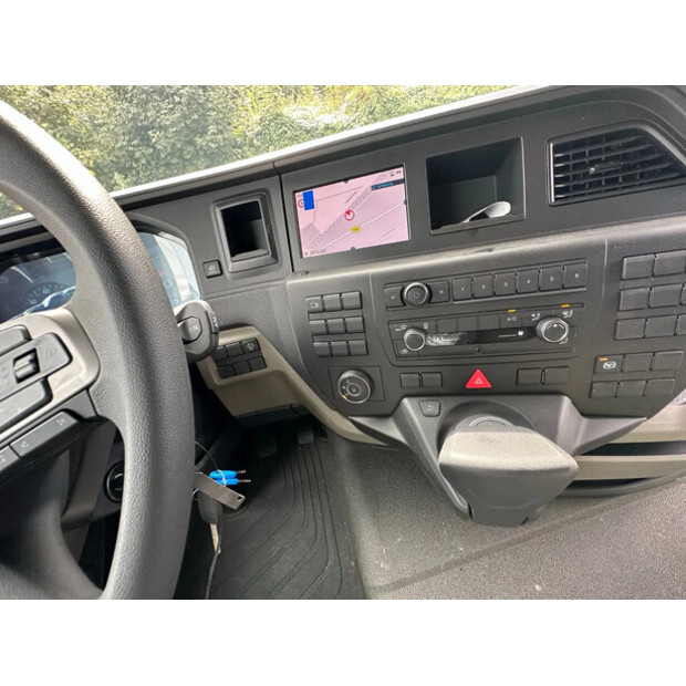 2025 مان TGS 33.440-46045400