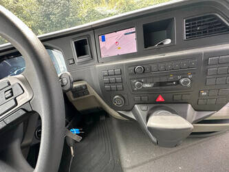 2025-man-tgs-33-440-1433175-46045400