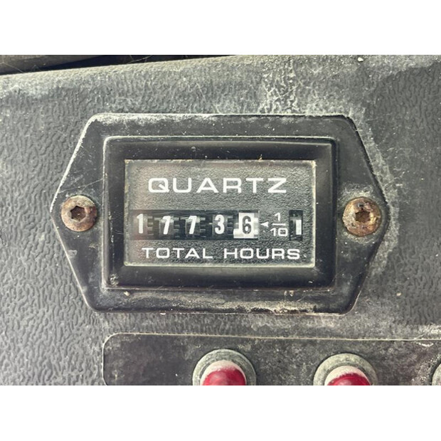 2016 بوبكات S 70-46045472