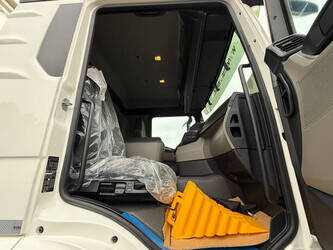 2025-man-tgs-35-480-1433187-46045643