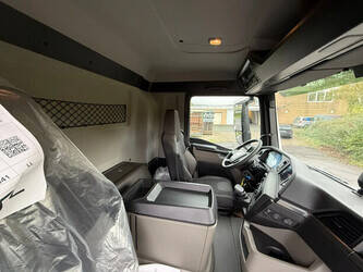 2025-man-tgs-35-480-1433187-46045644