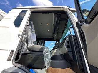 2025-man-tgs-41-440-1433190-46045707