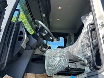 2025-man-tgs-41-480-1433195-46045820