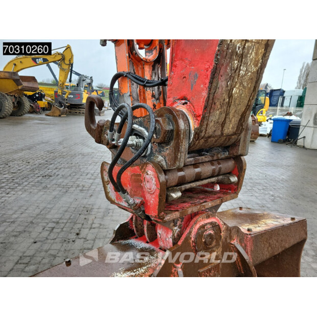 2016 Hitachi ZX225USLC-5B-46046002