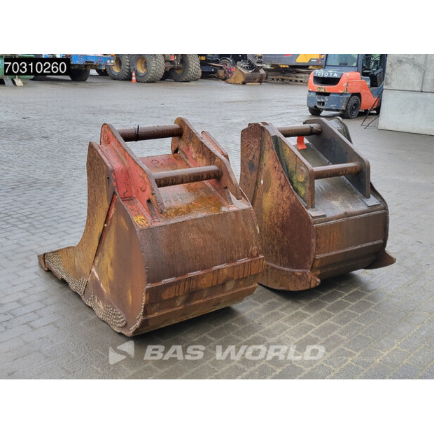 2016 Hitachi ZX225USLC-5B-46046010