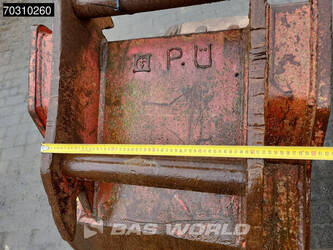 2016-hitachi-zx225uslc-5b-1433205-46046011