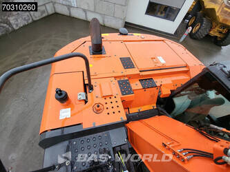 2016-hitachi-zx225uslc-5b-1433205-46046017