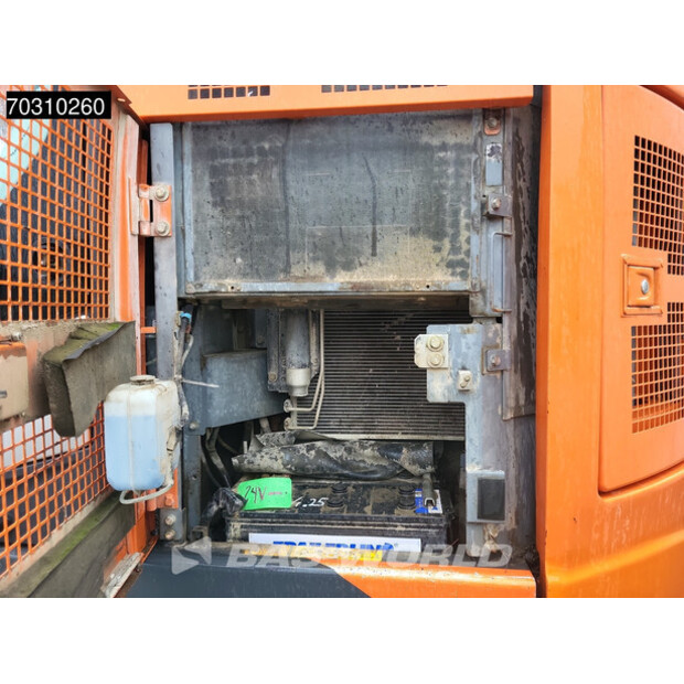2016 Hitachi ZX225USLC-5B-46046023