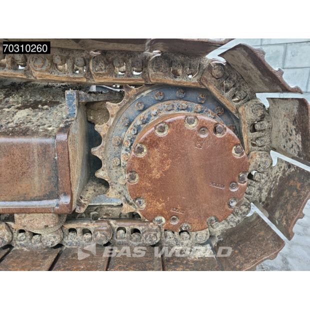 2016 Hitachi ZX225USLC-5B-46046031