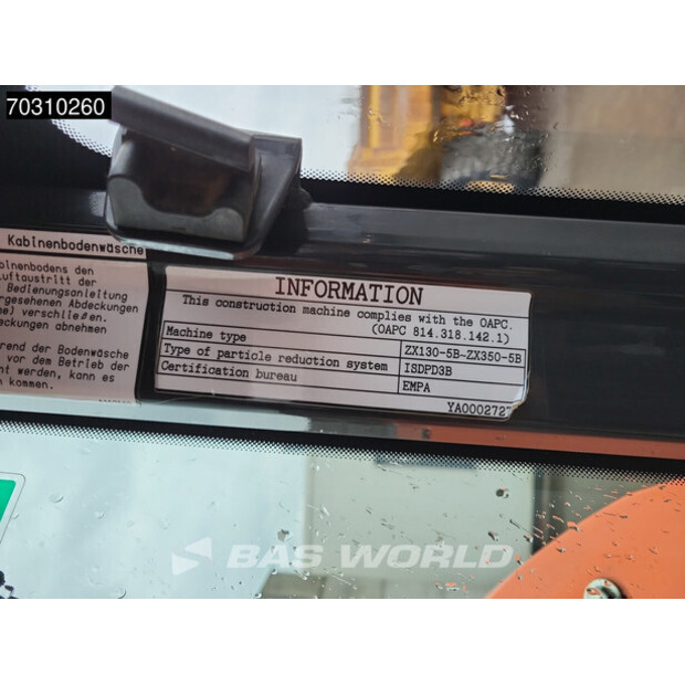 2016 Hitachi ZX225USLC-5B-46046051