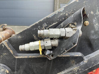 2013-manitou-mlt634-120-46046116