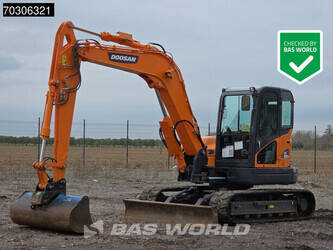 صورة ل حفارات صغيرة 2021 دووسان DX85R-3