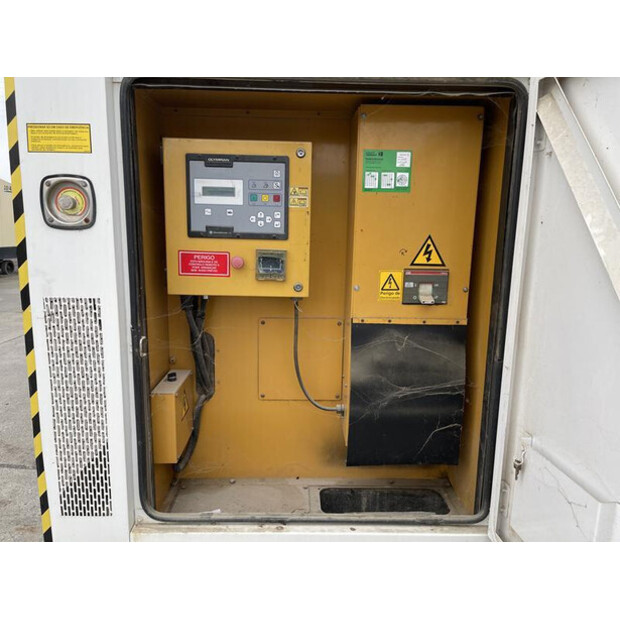 2009 OLYMPIAN GEP550-2-46046401