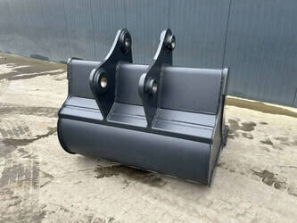 2026-hitachi-zx220-1433226-46046531