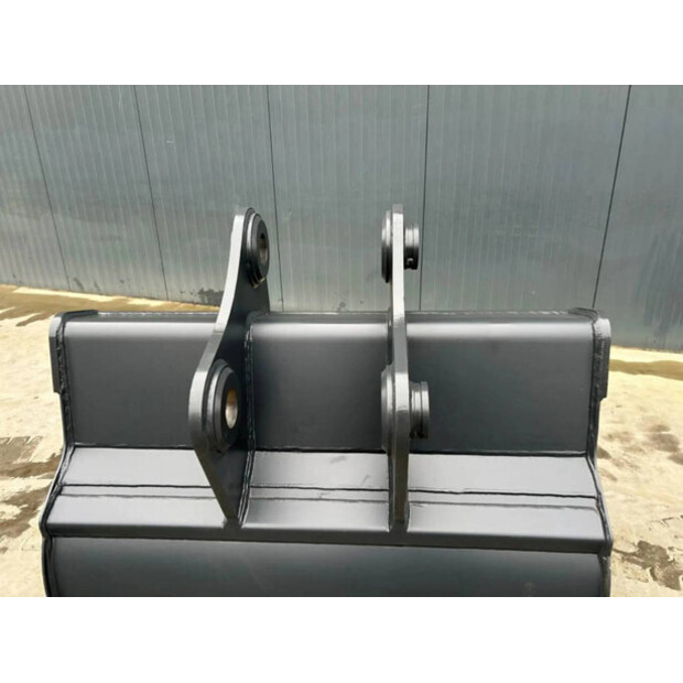 2026 Hitachi ZX220-46046533