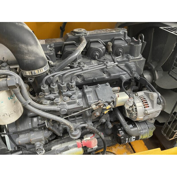 2017 مانيتو MT625H EASY-46046645