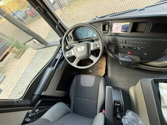 2025-man-tgs-33-440-1433239-46046757