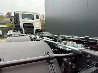 2025-man-tgs-41-480-1433255-46047065