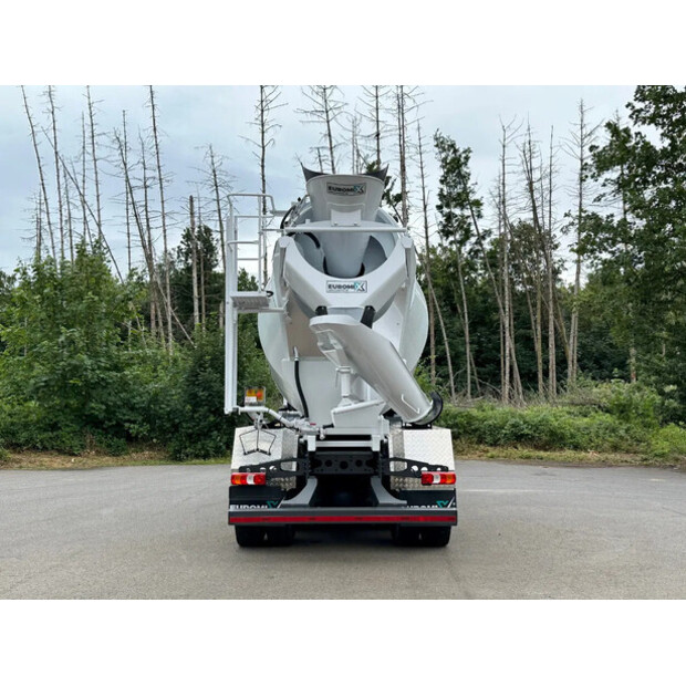 2024 مرسيدس بنز Arocs 4142-46047140