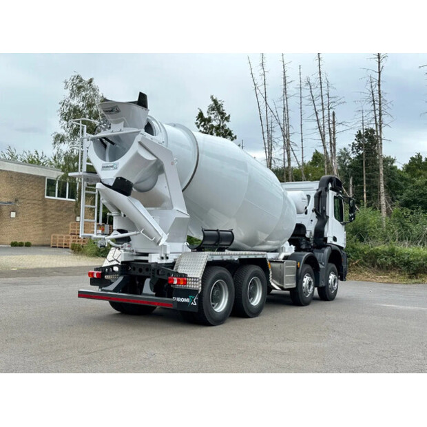 2024 مرسيدس بنز Arocs 4142-46047141