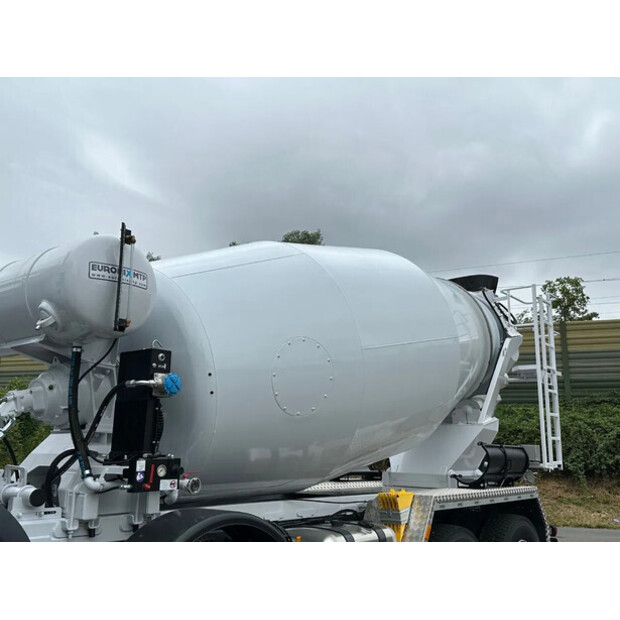 2024 مرسيدس بنز Arocs 4142-46047145