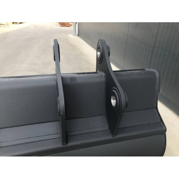 2026 فولفو EC200-46047263