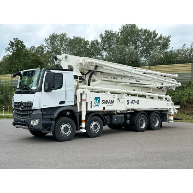 2025 Mercedes-Benz Arocs 4142-46047335