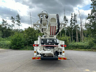 2025-mercedes-benz-arocs-4142-1433275-46047339