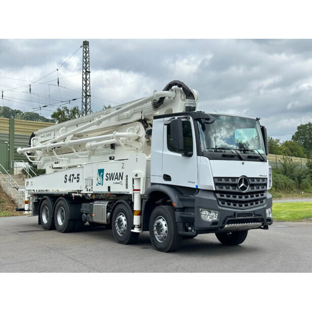 2025 Mercedes-Benz Arocs 4142-46047349