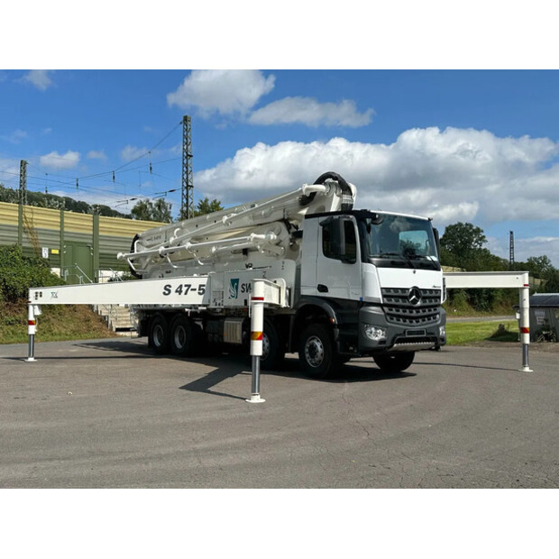 2025 Mercedes-Benz Arocs 4142-46047358