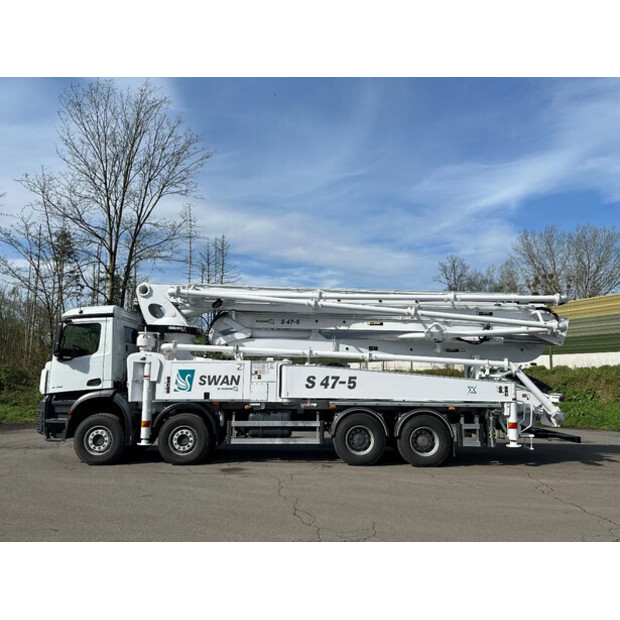 2025 Mercedes-Benz Arocs 4142-46047380