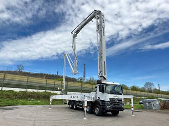 2025-mercedes-benz-arocs-4142-1433278-46047393