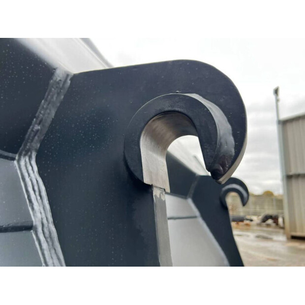 2026 فولفو L90H-46047665