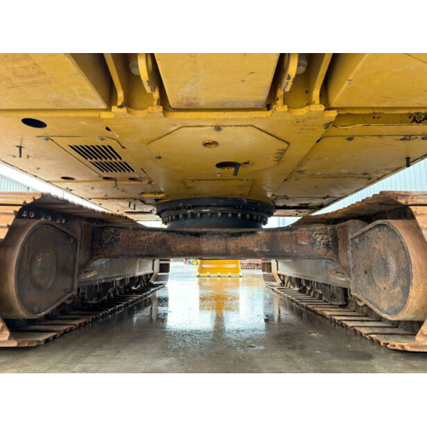 2015 Caterpillar 320EL-46048641