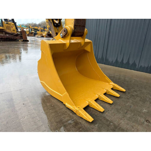 2015 Caterpillar 320EL-46048645