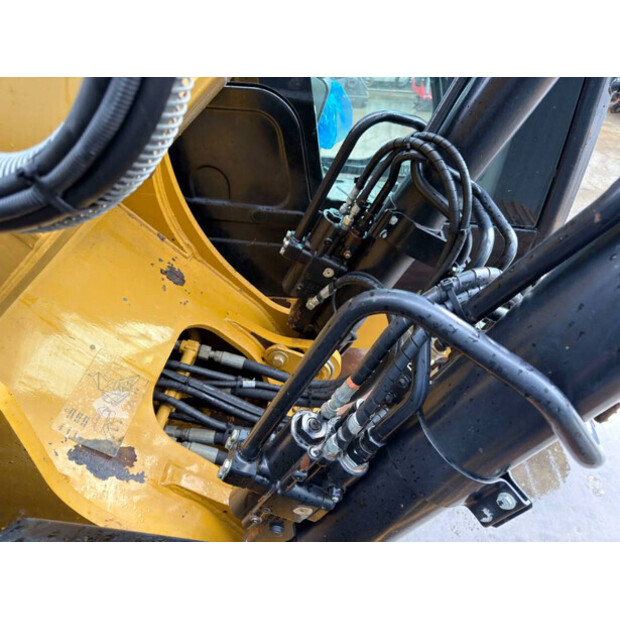 2015 Caterpillar 320EL-46048648