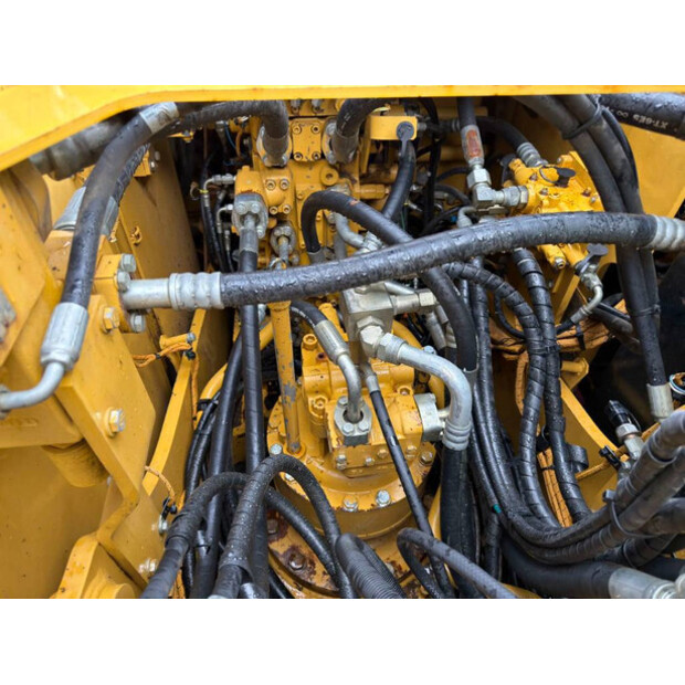 2015 Caterpillar 320EL-46048651