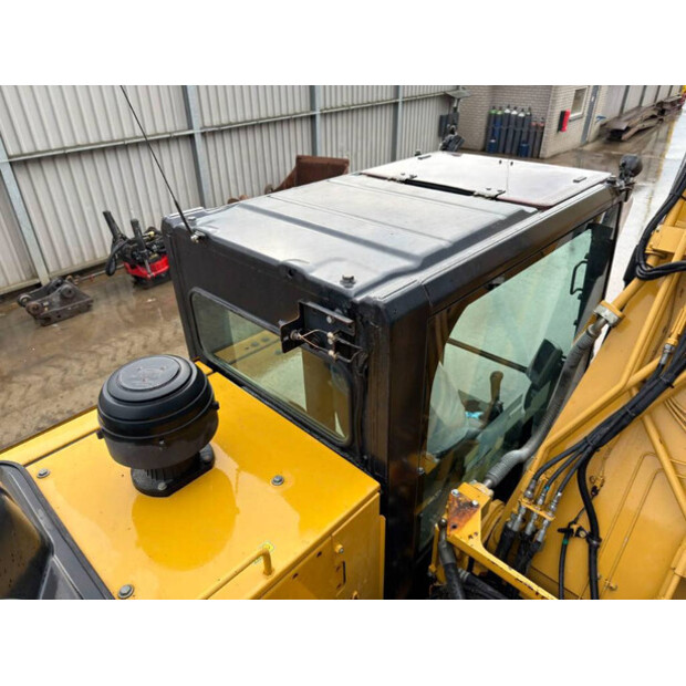 2015 Caterpillar 320EL-46048652