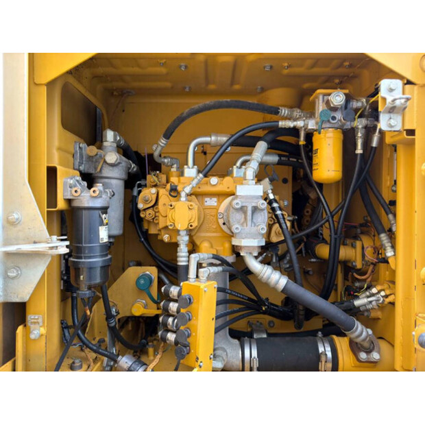 2015 Caterpillar 320EL-46048659