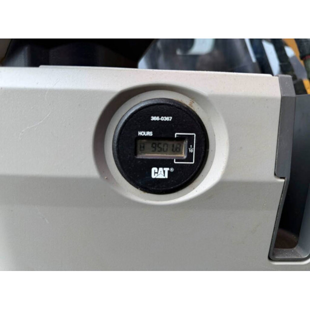2015 Caterpillar 320EL-46048673