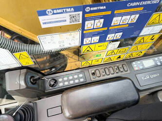 2015-caterpillar-320el-1433497-46048680