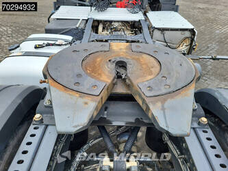 2019-mercedes-benz-arocs-2046-1327026-46048937