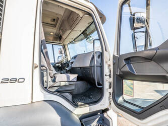 2013-volvo-flh-290-1433504-46049116