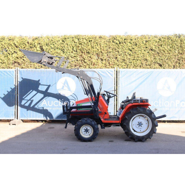 Hinomoto CX18-46049167