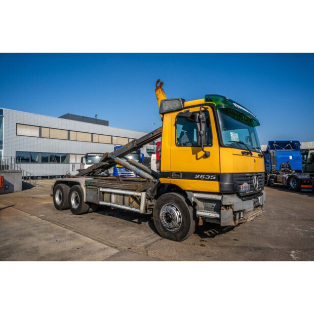 2003 مرسيدس بنز Actros 2635-46049227