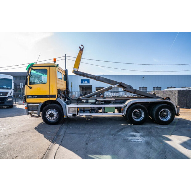 2003 مرسيدس بنز Actros 2635-46049231