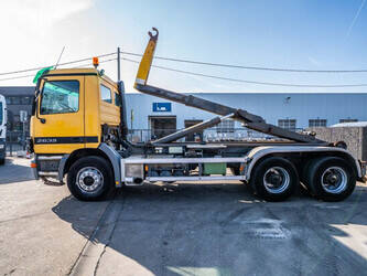 2003-mercedes-benz-actros-2635-1433508-46049231