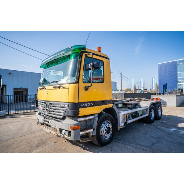 2003 مرسيدس بنز Actros 2635-46049232